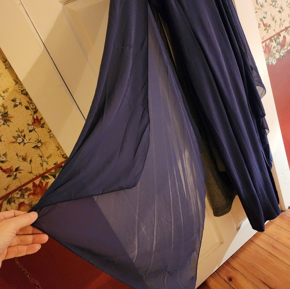 Long Blue Dress with beautiful sleeves - Picture 2 of 2